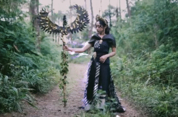 HARI PAHLAWAN BY XII DKV NESAPA